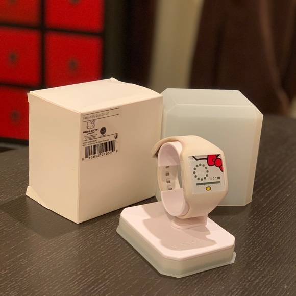 NOOKA Hello Kitty Watch - Picture 5 of 6